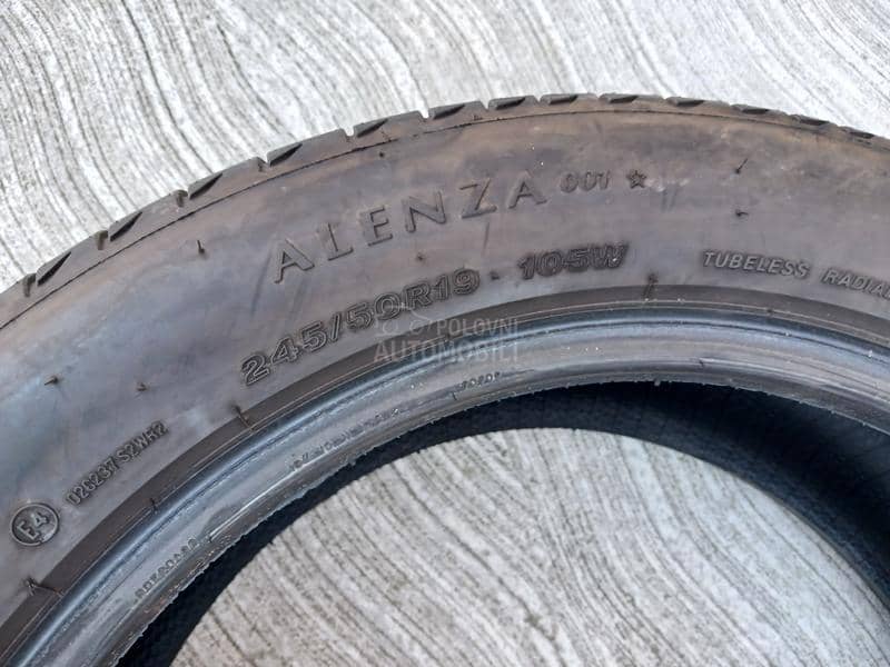 Bridgestone 245/50 R19 Letnja