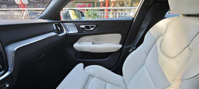 Volvo S60 T8recharge 4x4 400k