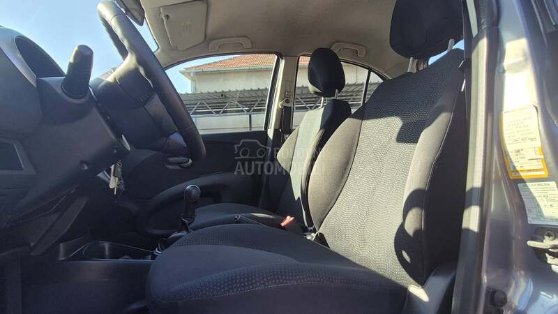Nissan Micra 1.2B T N G 5 V