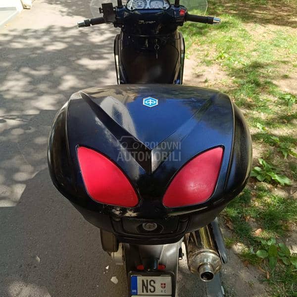 Piaggio Beverly Tourer 400
