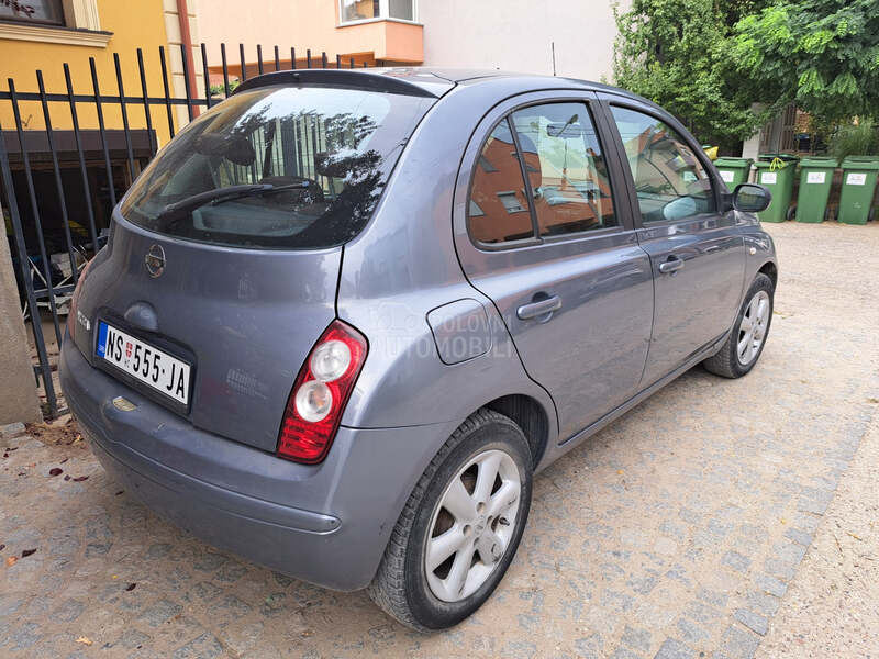 Nissan Micra 