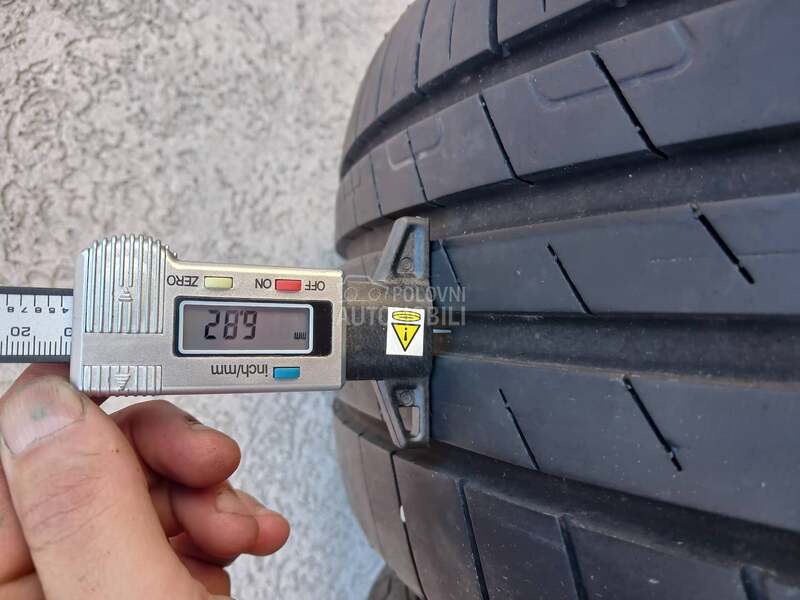 Goodyear 225/55 R17 Letnja