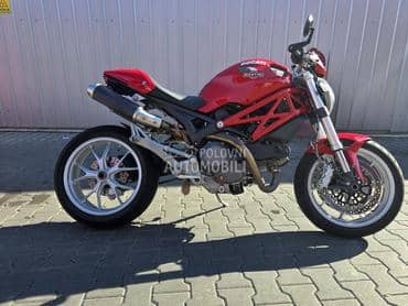 Ducati monster 1100