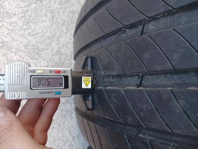 Michelin 225/55 R17 Letnja