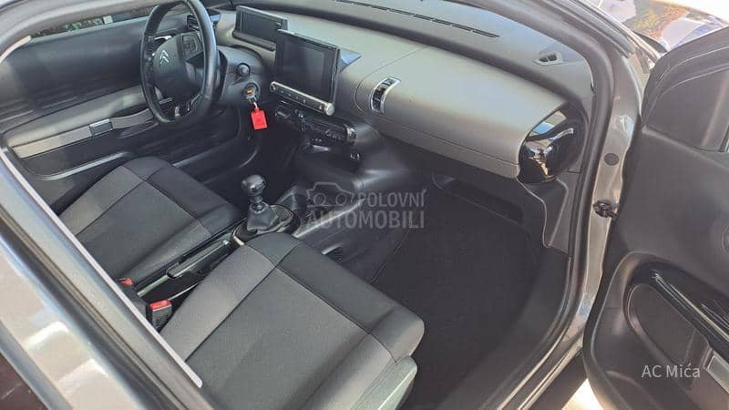 Citroen C4 Cactus 1.2 PURE NAV ALU LED