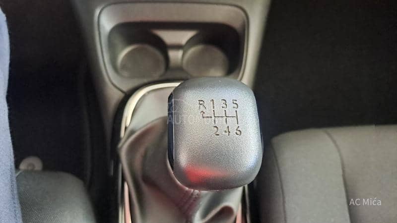 Citroen C4 Cactus 1.2 PURE NAV ALU LED