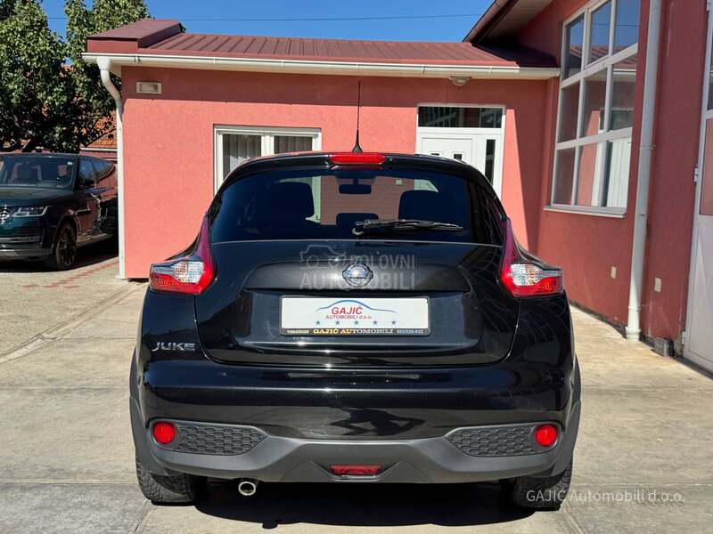 Nissan Juke 1.6 Auto