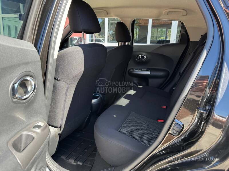Nissan Juke 1.6 Auto