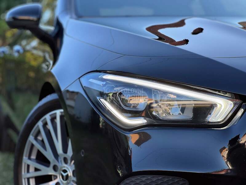 Mercedes Benz CLA 200 d 8G  AMBI/LED/KAM