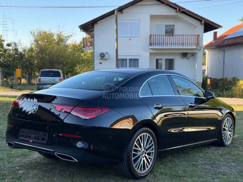 Mercedes Benz CLA 200 d 8G  AMBI/LED/KAM