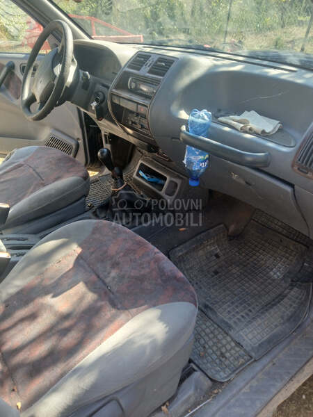 Nissan Terrano 