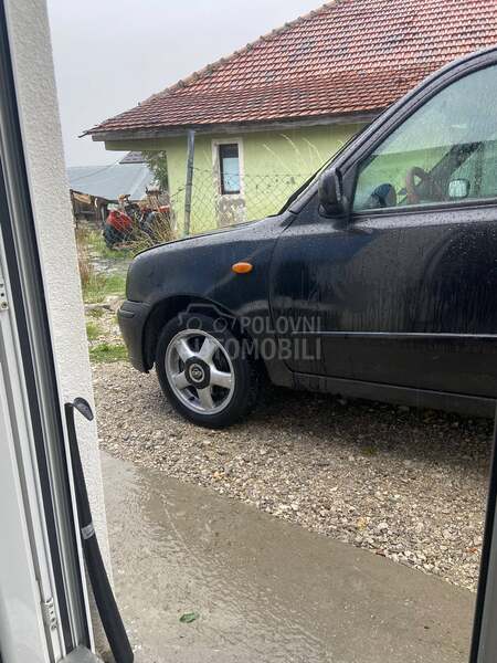 Nissan Micra u dobrom stanju