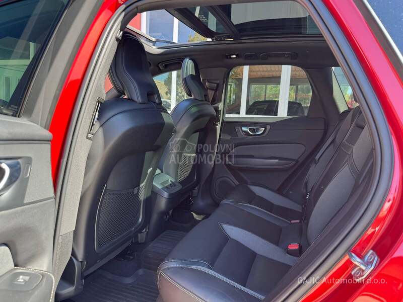 Volvo XC60 2.0 B4 AWD