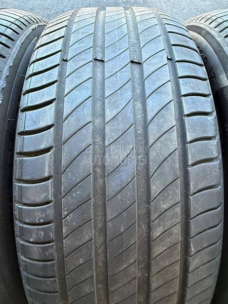Michelin 235/55 R17 Letnja