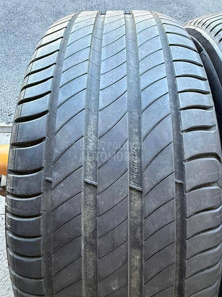 Michelin 235/55 R17 Letnja