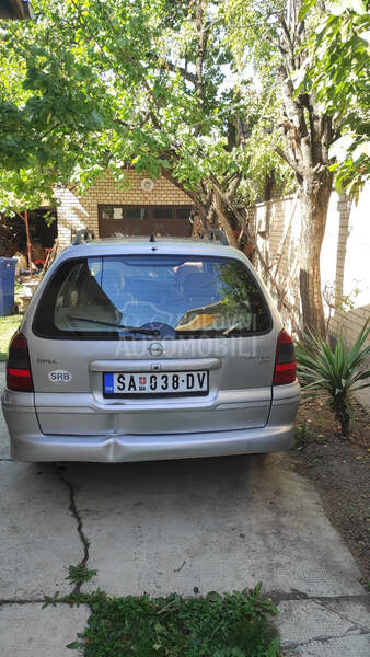 Opel Vectra B 2,0