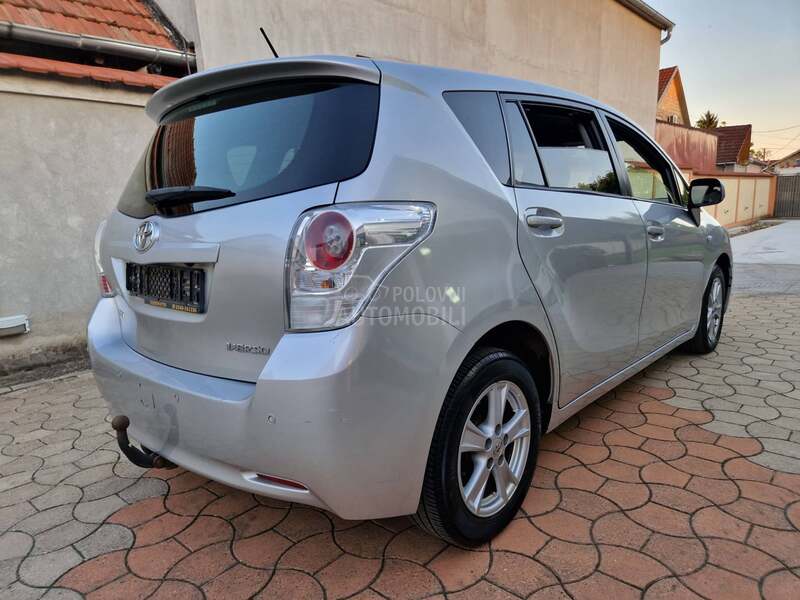 Toyota Verso 