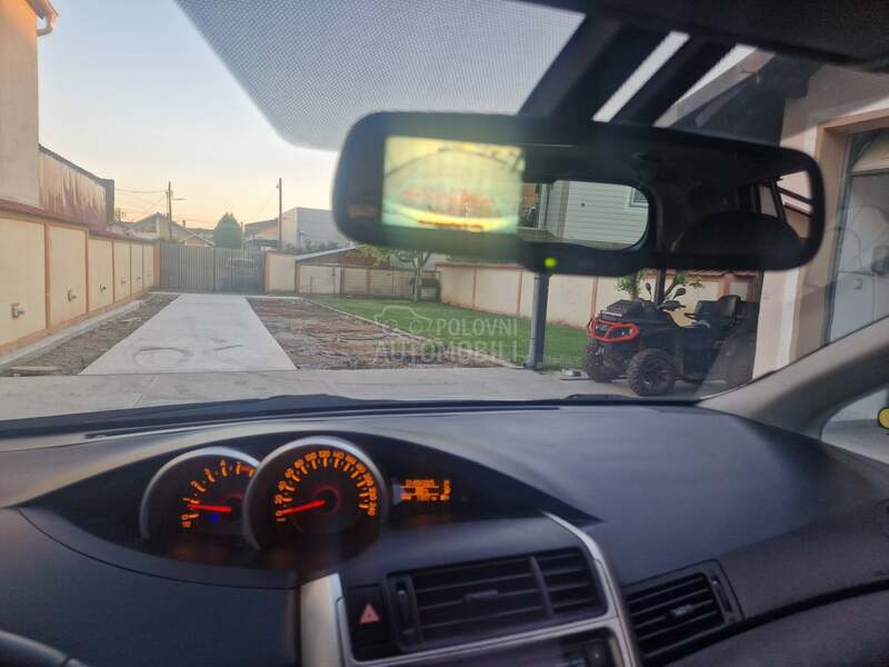 Toyota Verso 
