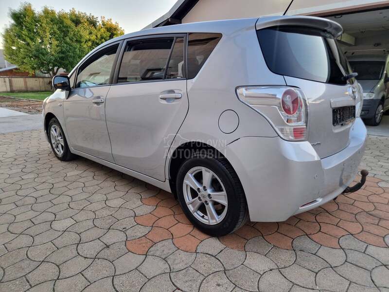 Toyota Verso 