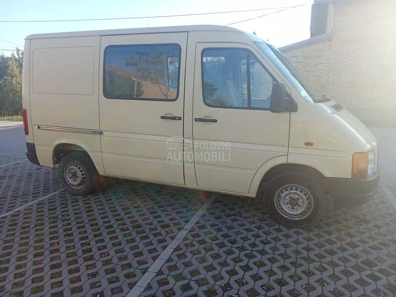 Volkswagen Lt 2.5tdi 5 sedista