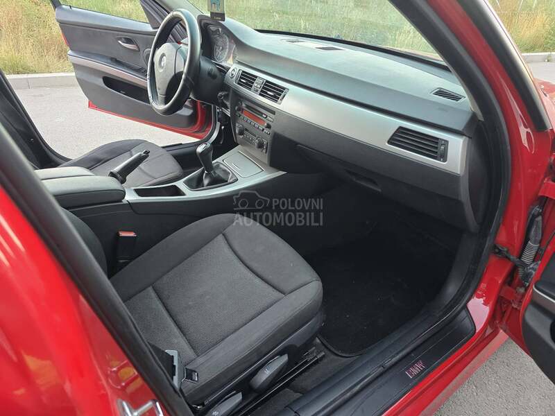 BMW 320 