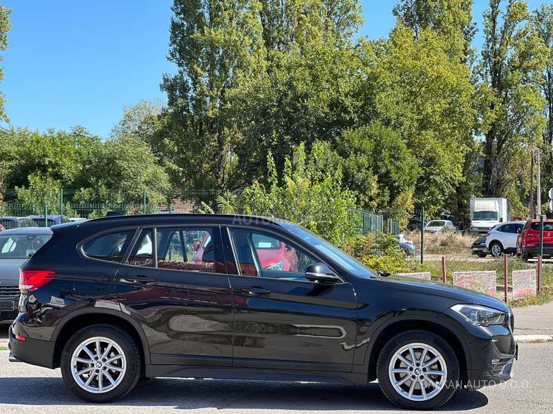 BMW X1 2.0D/NAV/LED/AUT
