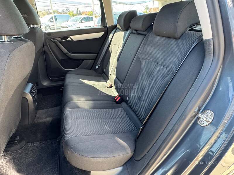 Volkswagen Passat B7 2.0 TDI DSG