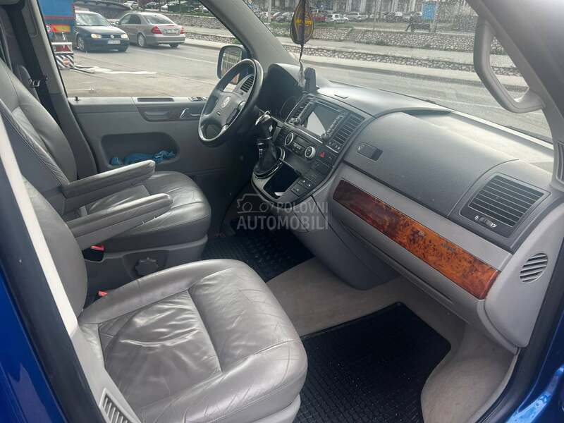 Volkswagen Multivan HIGHLINE