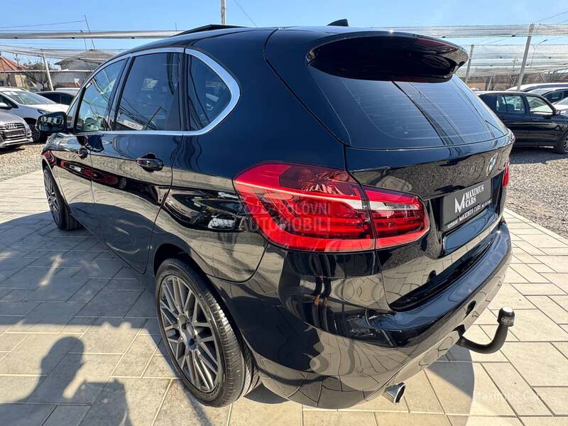 BMW 214 