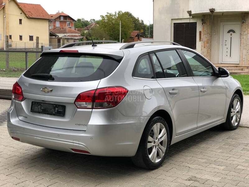 Chevrolet Cruze 1.4T SW