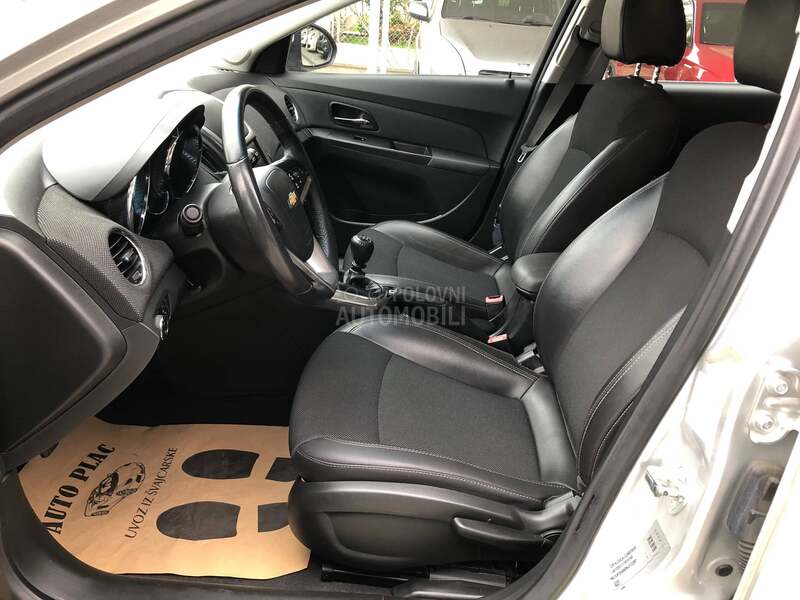 Chevrolet Cruze 1.4T SW