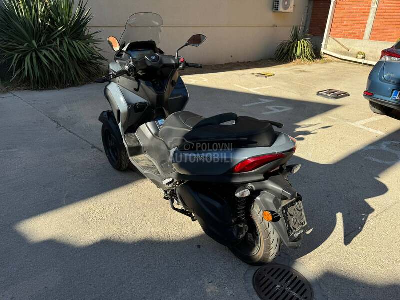 Yamaha Tricity B Kategorija