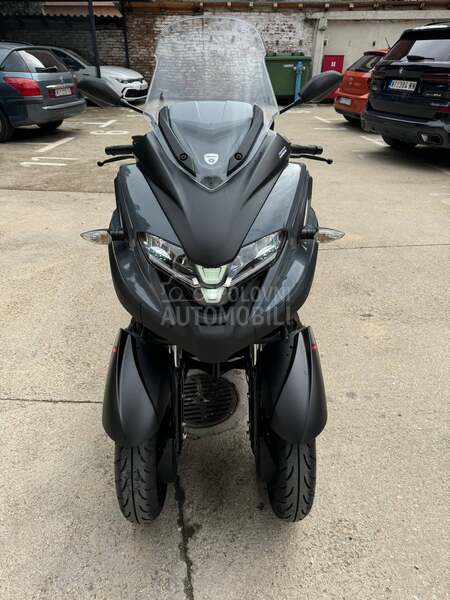 Yamaha Tricity B Kategorija