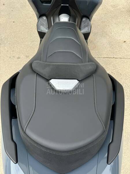 Yamaha Tricity B Kategorija