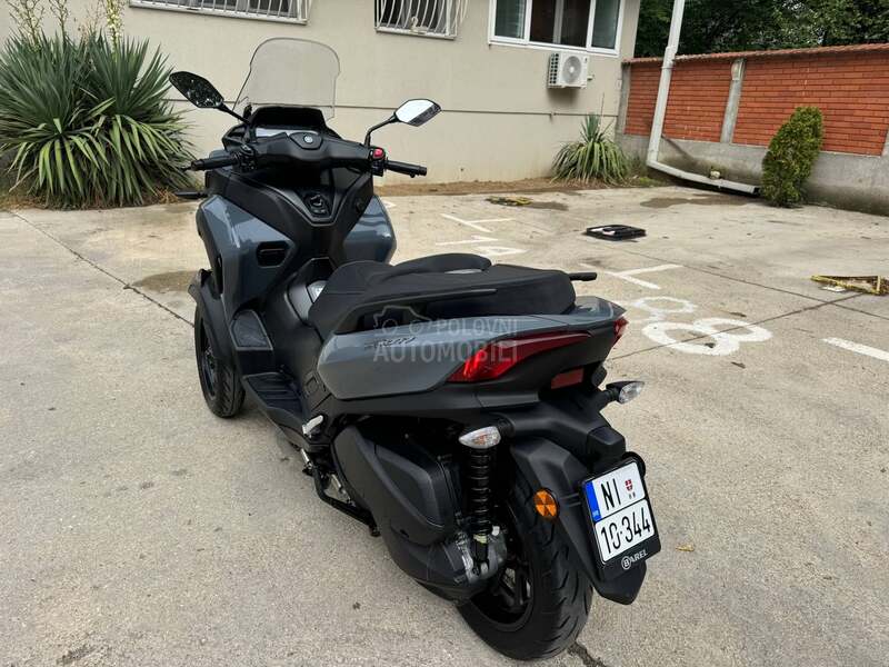 Yamaha Tricity B Kategorija