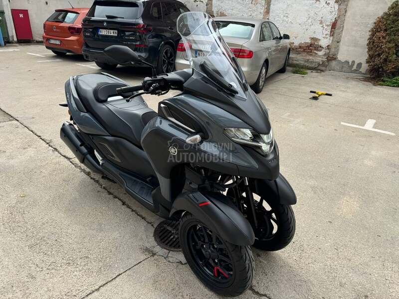 Yamaha Tricity B Kategorija