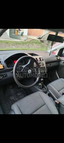 Volkswagen Touran 1.4 TSI
