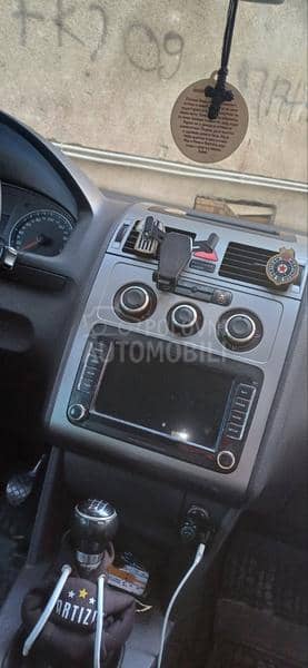 Volkswagen Touran 1.4 TSI