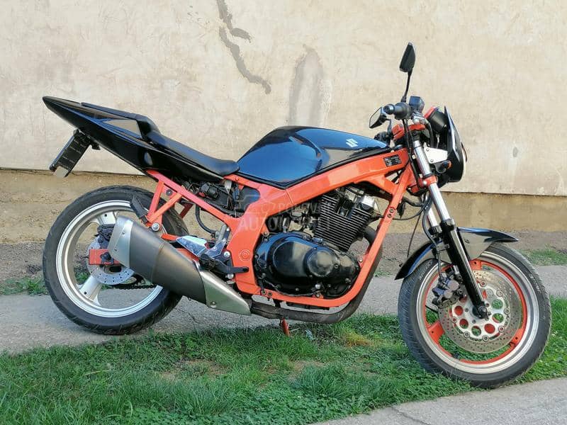 Suzuki GS 500