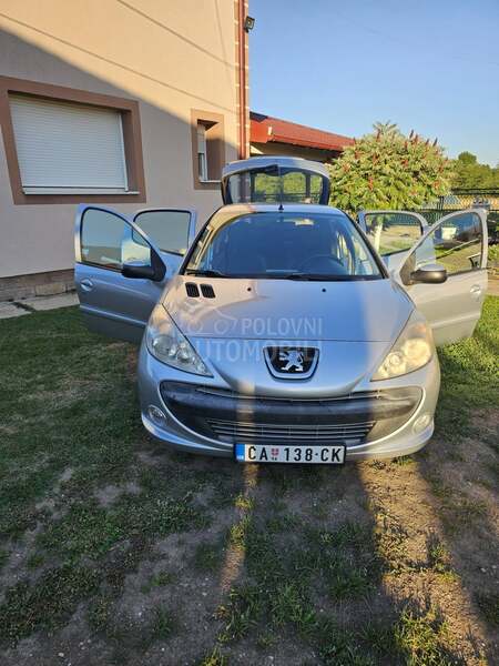 Peugeot 206 plus 
