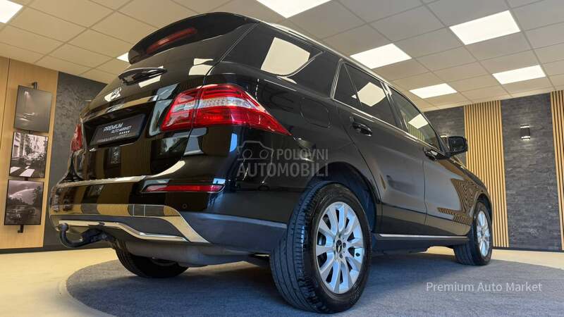 Mercedes Benz ML 250 //2.2D/MEM//HARM