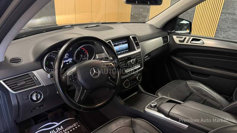 Mercedes Benz ML 250 //2.2D/MEM//HARM