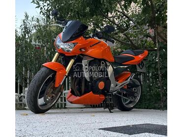 Kawasaki Z1000
