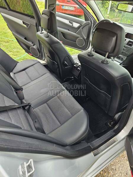 Mercedes Benz C 220 2148