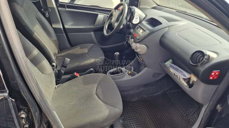 Toyota Aygo 1.0
