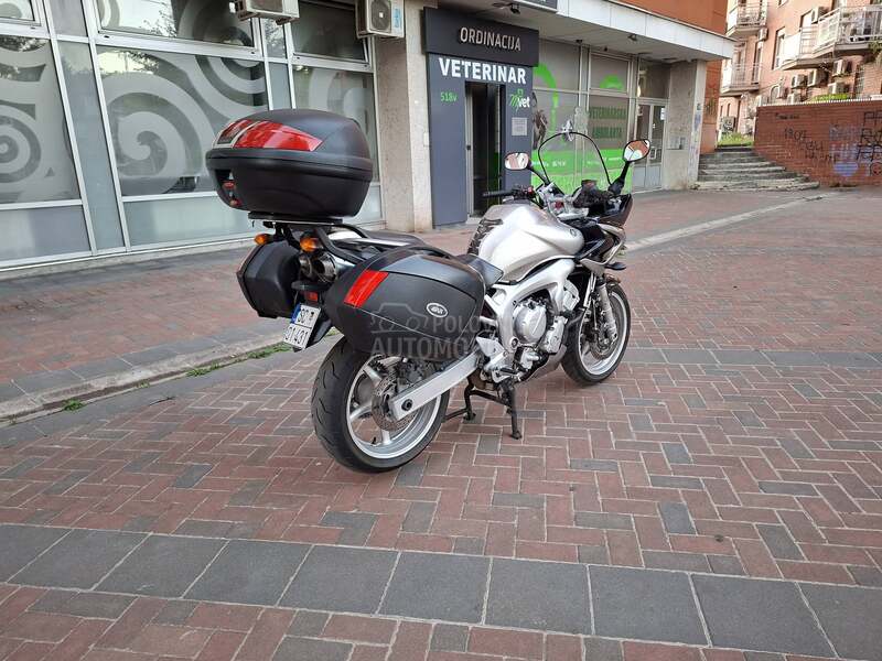 Yamaha FZ6S Fazer