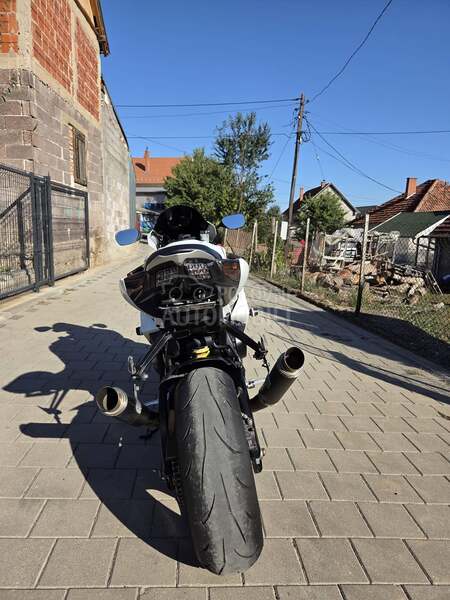 Suzuki GSXR  GSX R K9 1000