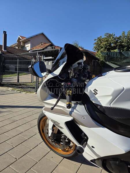 Suzuki GSXR  GSX R K9 1000