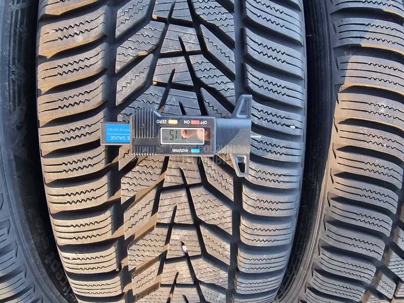 Hankook 225/45 R19 Zimska