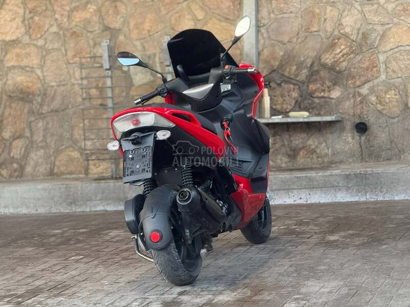 Gilera nexus